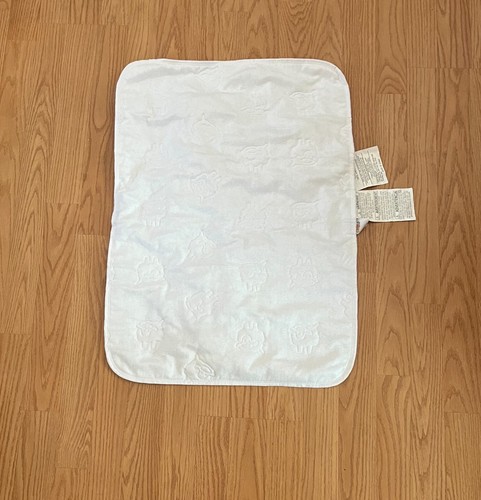 Waterproof Quilted Bassinet Liner Quilted White By Circo - Picture 10 of 10