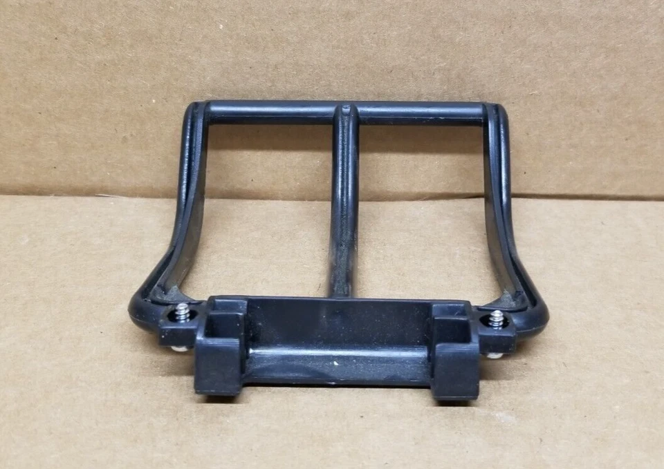 New Bright Land Rover Discovery 1:10 Scale RC Replacement Rear Bumper Only - Image 4 of 4