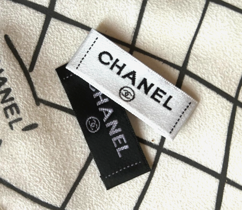 Chanel Clothing Label Tag Sewing Replacement New (Two 2) 1.75" X 0,7" \ 45x16 mm - Picture 5 of 6