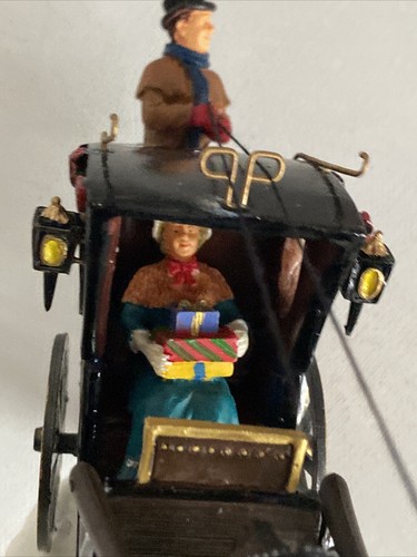 LeMax 2000 HANSOM Cab Poly Resin Figurine - Picture 8 of 21