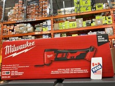 Milwaukee CANADA 18V Li-Ion Cordless Oscillating Multi-Tool (Tool Only)