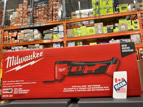 Milwaukee CANADA 18V Li-Ion Cordless Oscillating Multi-Tool (Tool Only) - Picture 1 of 20