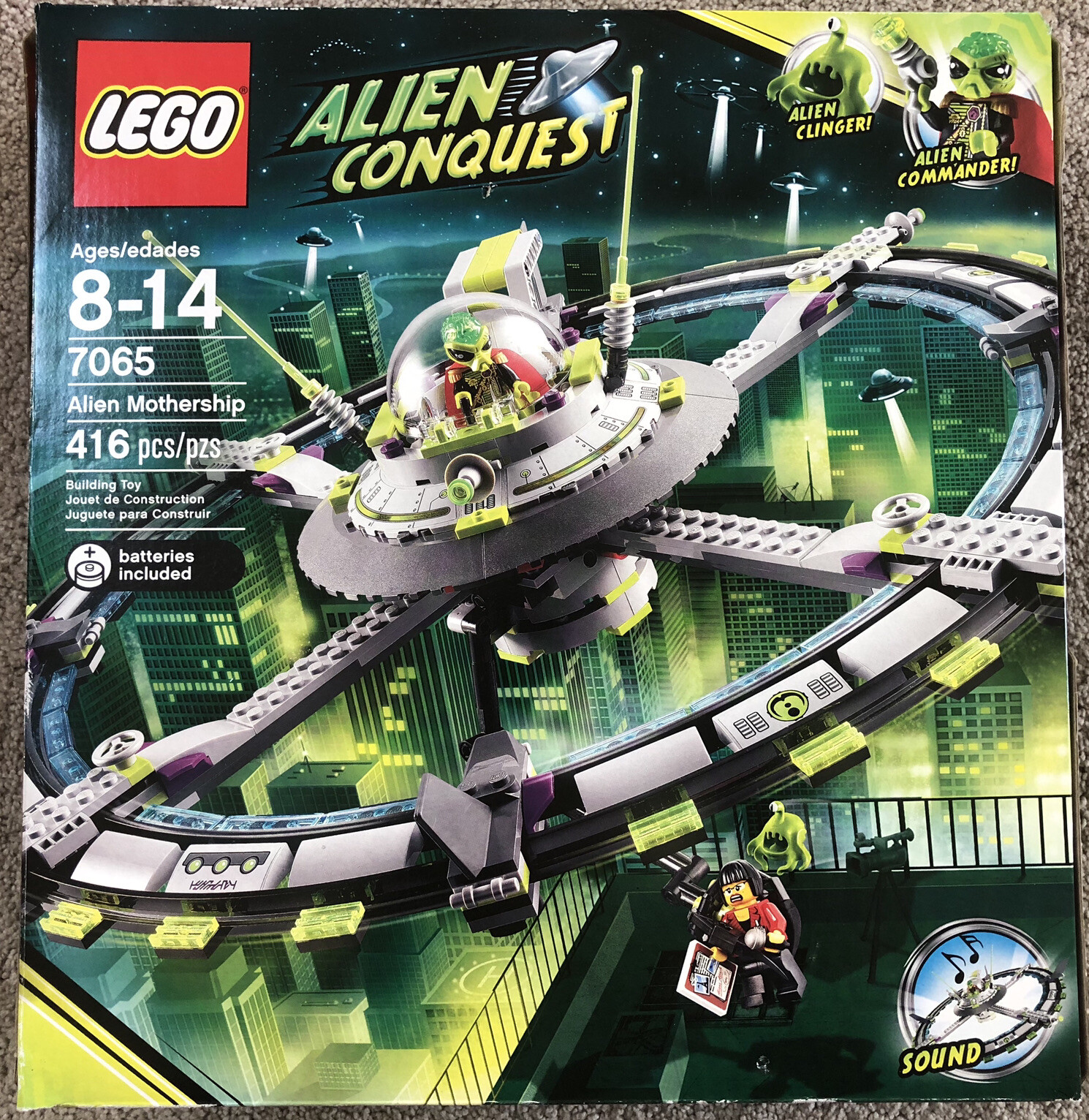 lego space alien