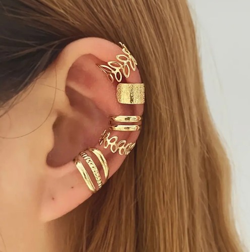 Beautiful Costume jewellery for every occasion, bracelets, chains, Pendants etc. - Picture 45 of 96