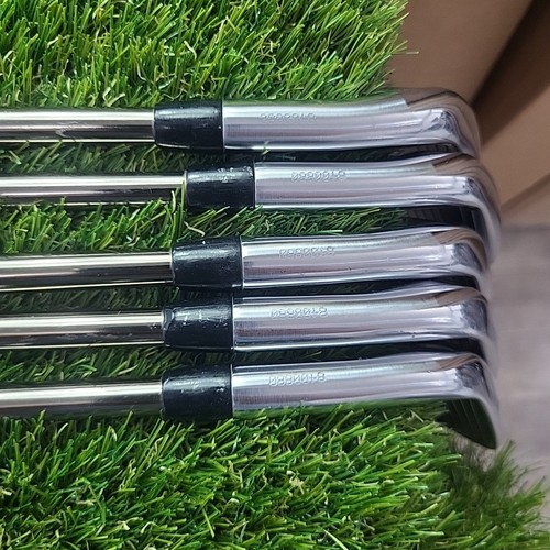 Titleist 718 AP3 Iron Set 6-PW Recoil F3 Regular Flex Graphite Shafts - Picture 5 of 7