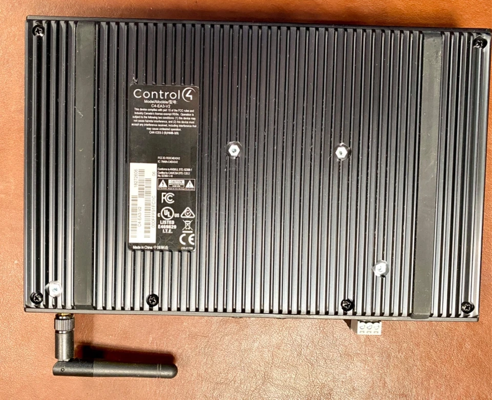 Control 4 C4-EA3- V2 Entertainment Automation Controller with C4-SR260 Remote - Image 3 of 4