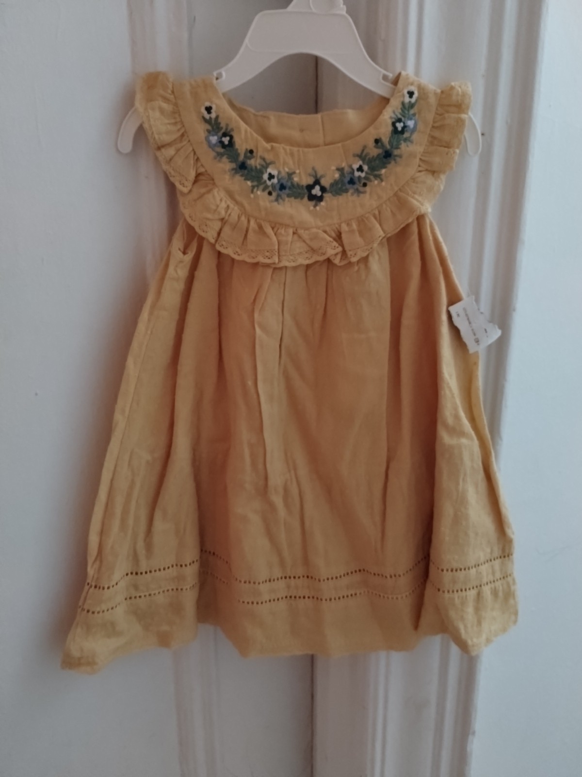 Picture 1 of 2