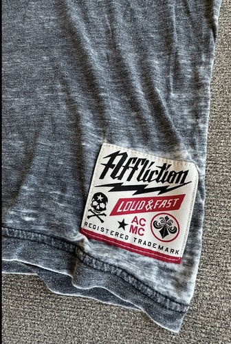 Vintage Y2K Affliction Live Fast Tee M Goth Grunge Emo - Bild 2 von 5