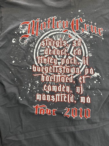 2010 Motley Crue Skull Pentagram Concert Tour T-Shirt size L Rock band Tee - Picture 4 of 5