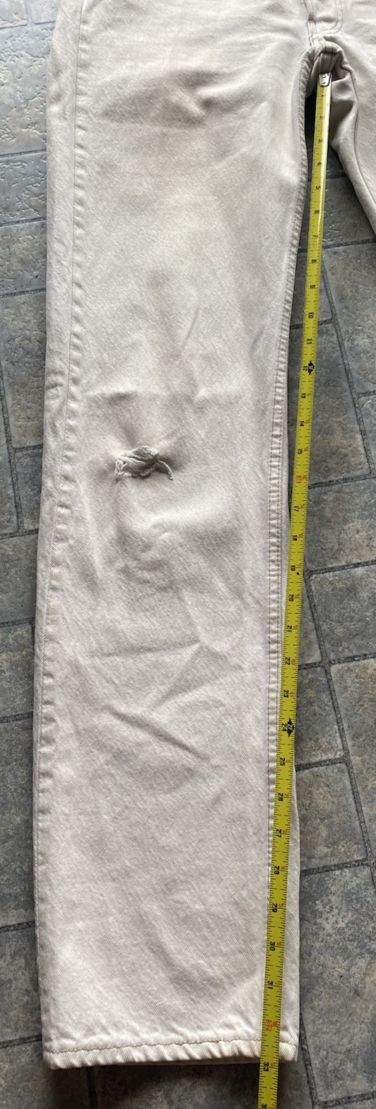 Foto 10 di 23