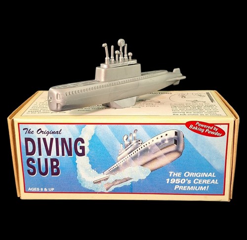 Restoration Hardware "the Original Diving Sub" Submarine Water Toy - Picture 4 of 19