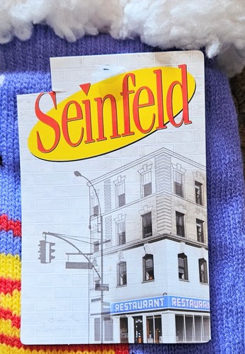 Novelty Sherpa Lined Socks Footies One Size Unisex "Seinfeld" Purple Yellow New - Picture 4 of 5
