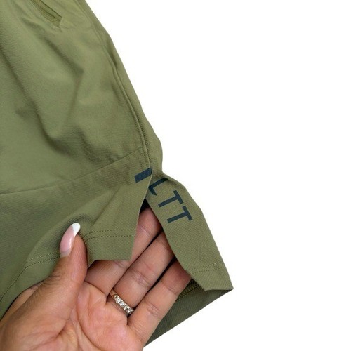Lululemon Green Men’s License to Train Short 7"LL Size Medium - Picture 7 of 12