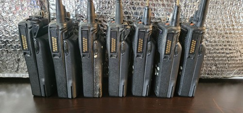 7 Motorola XTS2500 700/800MHz P25 Digital Radio H46UCF9PW6BN + 7 MICS - Photo 8/20