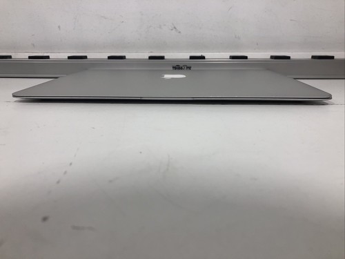 Apple MacBook Air 7,2 - 13" 1440x900 - i5-5350U - 8GB - 128GB SSD - Monterey - Afbeelding 4 van 11