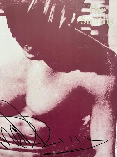 Morrissey Signed The Smiths Vinyl With Proof - Picture 3 of 4