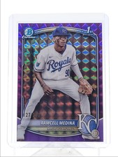 RAMCELL MEDINA 2025 BOWMAN CHROME 1ST PURPLE GEOMETRIC REFRACTOR /250 Q5393