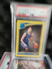 2018 PANINI DONRUSS YELLOW FLOOD #177 LUKA DONCIC ROOKIE RC PSA 10 Lakers
