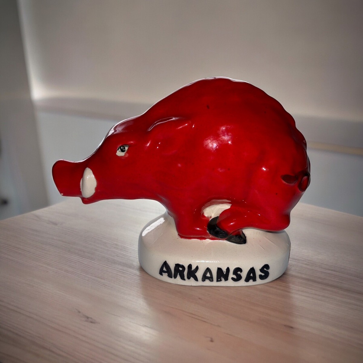 VTG Arkansas Razorbacks Hand Painted Red Pig Boar Bank University
