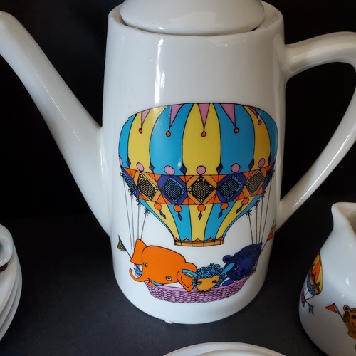 Children’s Porcelain Tea Set Neiman Marcus W. Germany Hot Air Balloon Animal VTG - Picture 6 of 12