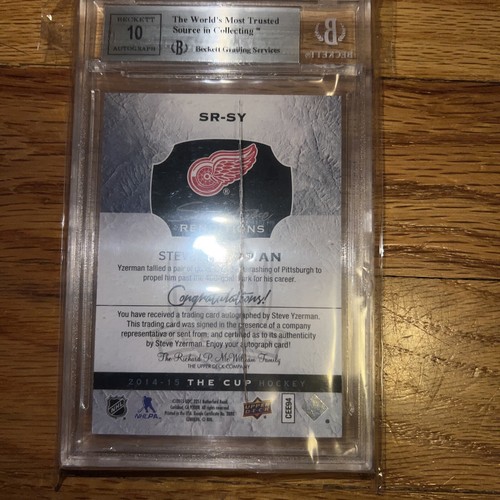 Steve Yzerman Signature Graded Card - Bild 2 von 2