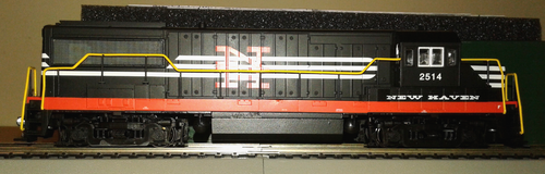 HO SCALE BOWSER GE U25B NEW HAVEN NH #2514 DCC & SOUND 691-23134 - Picture 8 of 11