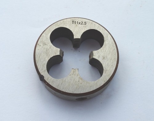 HSS TR Dies Trapezoidal Metric Right Hand Thread Die TR8-TR30 mm Pitch
