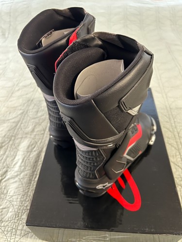 NEW Alpinestars SMX-6 V3 Vented Boots Red (44 EU/9.5 US) - Picture 9 of 10