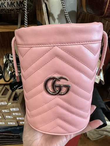 Gucci GG MARMONT MINI BUCKET BAG Pink