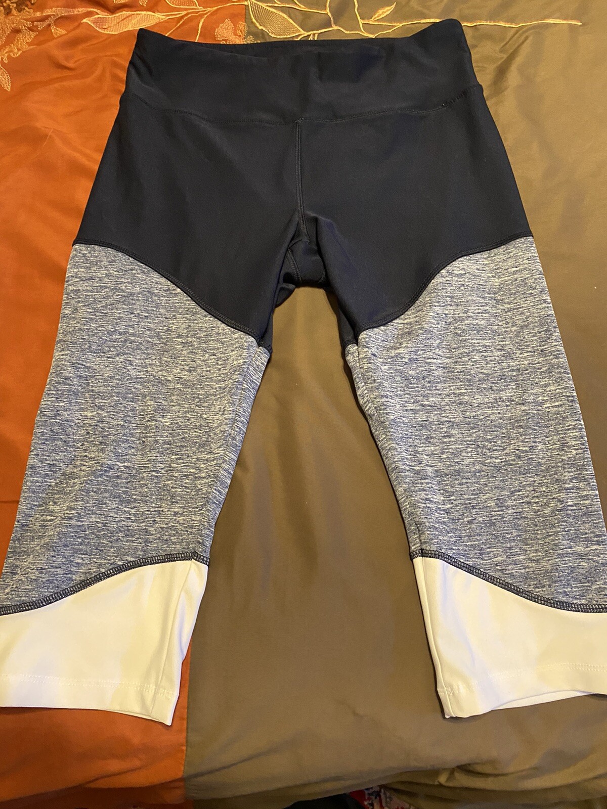 Picture 1 of 3