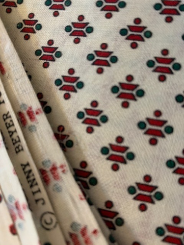 Vintage Jinny Beyer Mr. RJR Fashions Quilt FABRIC Cotton Red Green Cream 53X44 - Picture 2 of 4