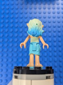 Lego Elves: Naida Riverheart - Medium Azure Skirt elf002 Set 41073