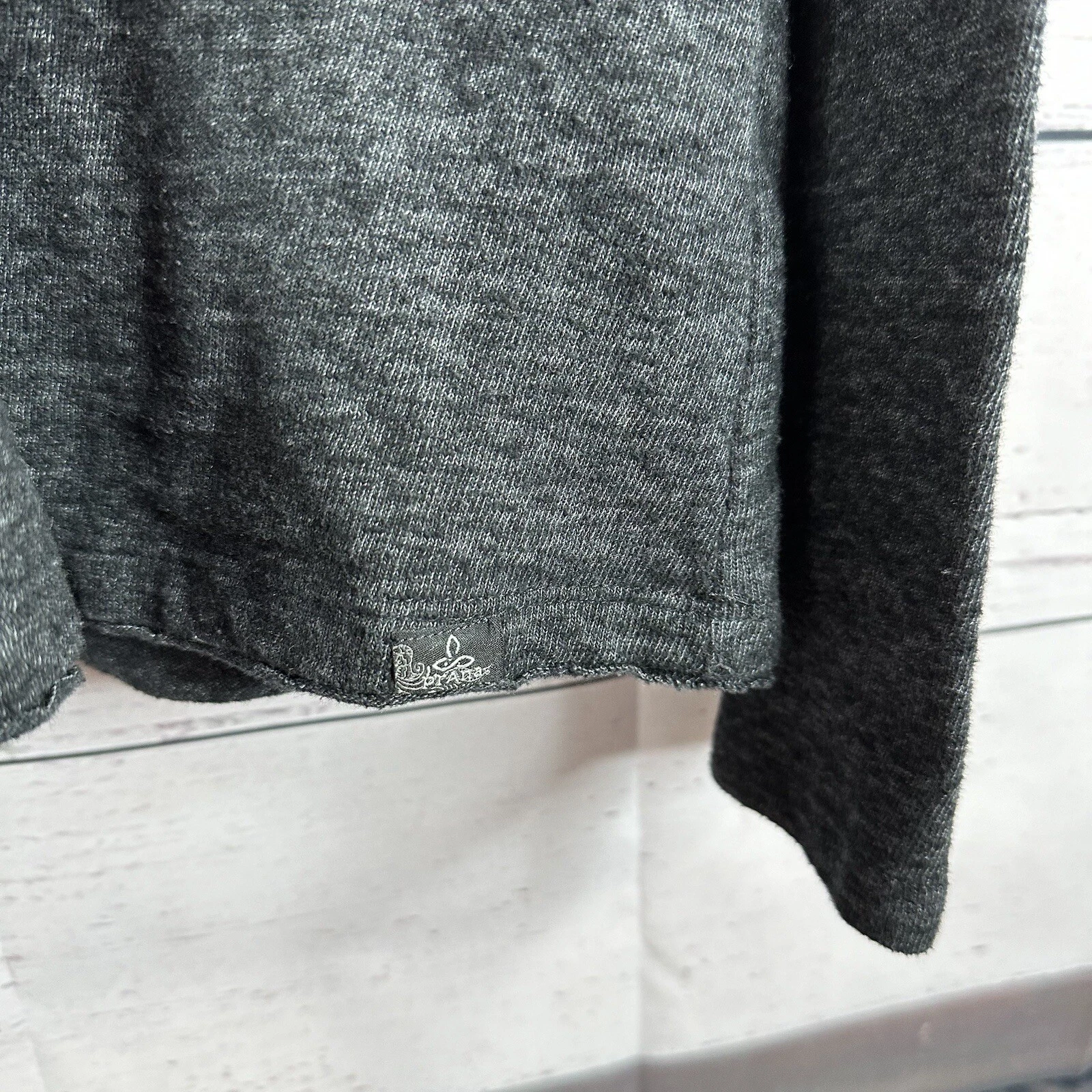 prana pull over light weight breathable hooded outdoor sweatshirt