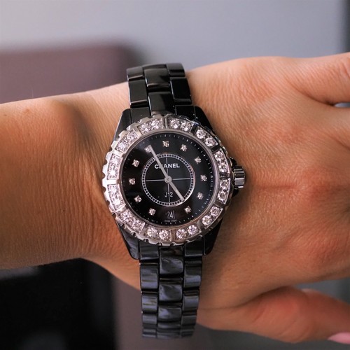 Chanel J12 H2428 Quartz Date Large Diamond Bezel 38mm Ceramic Black Unisex Watch - Picture 1 of 7