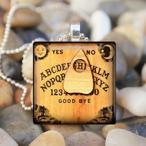 Halloween Costume Ouija Board Necklace Pendant Chain Glass Cabochon Spirit Witch Halloween Costume Ouija Board Necklace Pendant Chain Glass Cabochon Spirit Witch