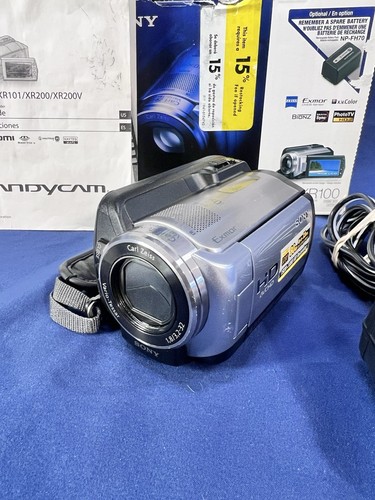Sony HDR-XR100 Handycam Camcorder 80GB HDD Full HD Video 10x Zoom - Picture 4 of 13