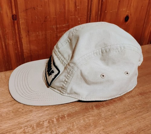 Nike Golf 5 Panel Hat Cap Leather Strap Back Beige Spell Out Logo Adjustable - Picture 4 of 8