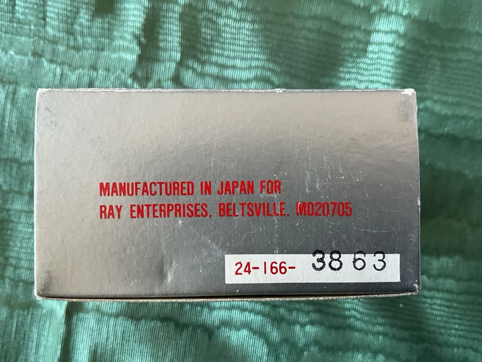 QUANTARAY PROFESSIONAL MACRO FILTER KIT MADE IN JAPAN - Image 3 of 4