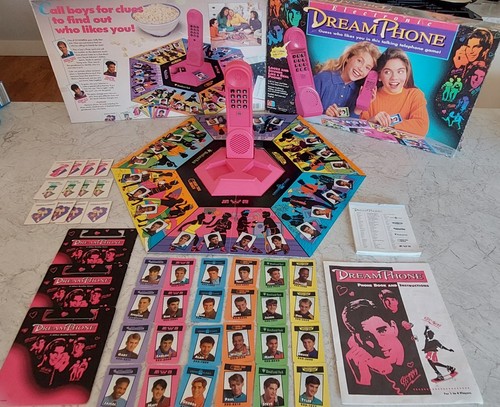 Electronic Dream Phone Board Game Milton Bradley 1991 *Read Description