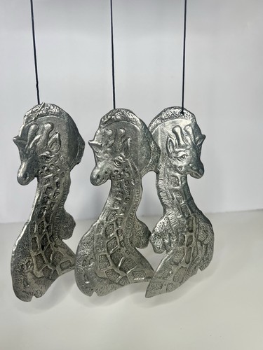Vintage Carson Pewter Giraffes Large Wind Chimes - Picture 2 of 3