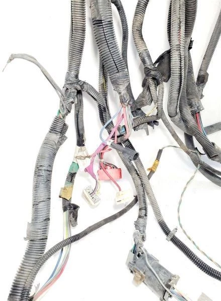 Body Wiring Harness 6.6 AT 4WD OEM 2006 Chevrolet Silverado 2500 - Image 2 of 4