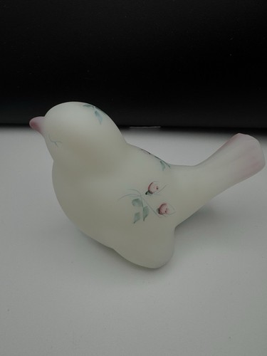 Vtg Fenton Rose Garden Opal Satin Glass Hand Painted Songbird Signed L'Euron - Picture 4 of 14