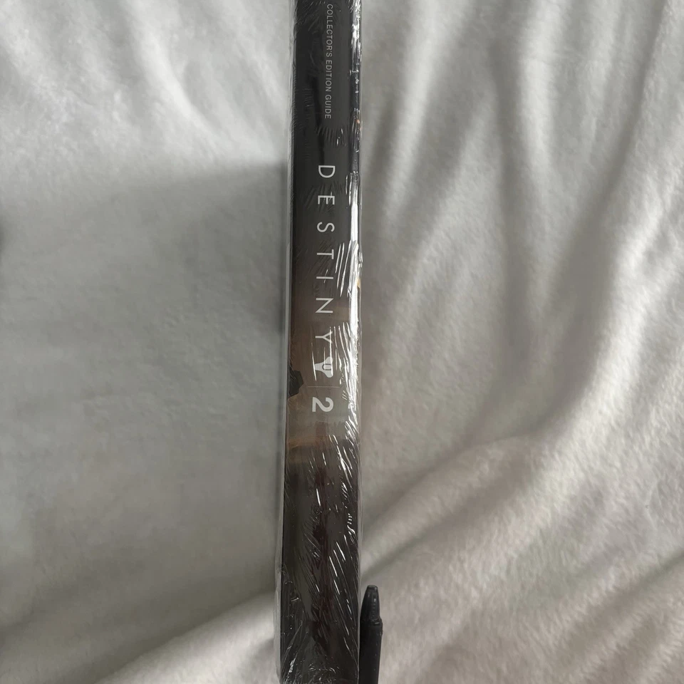 Destiny 2: Prima коллекционное издание руководство от Prima Games (2017, твердая обложка) - Изображение 2 из 4