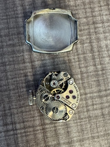 Sale!! Estate Antique Swiss Geneva Farine Freres Ladies Watch..Runs..Look/Read - Picture 8 of 9