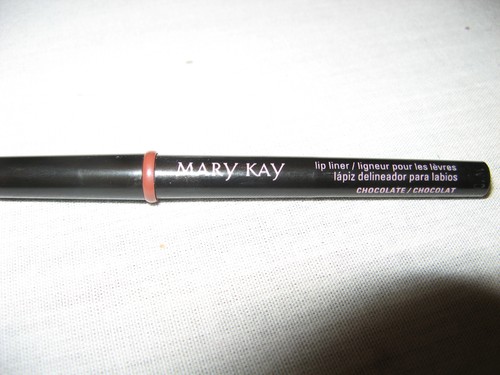 Mary Kay lip liner NOS Chocolate / Chocolat #048446 DISCONTINUED NEW IN BOX NIB - Picture 2 of 3