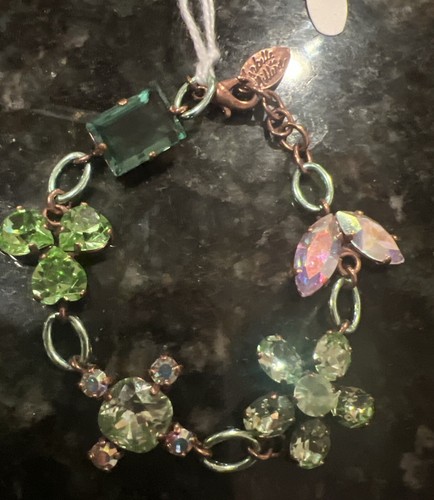 VTG Isabelle de Millery Bracelet Green Rhinestones Glow AB 7.25” France Copper - Picture 12 of 12