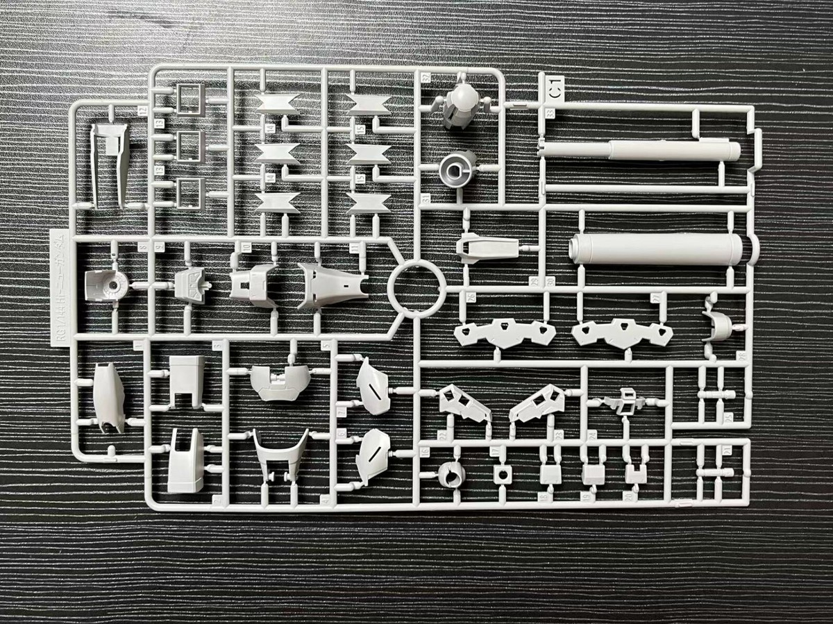 RG RX-93 V2 Hi-V Gundam + 拡張パーツセット BANDAI RG 1/144 Mobile Suit Rx-93-v2 Hi-v Hi-Nu Gundam NEW
