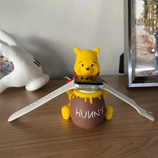 Winnie The Pooh, Apple Watch Stand, Handmade, Painted Watch Desktop Charging Sta