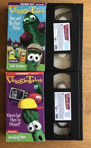 2 VeggieTales VHS Tapes 1992 Where’s God When I am Scared, Dave Giant Pickle VCR - Picture 4 of 4