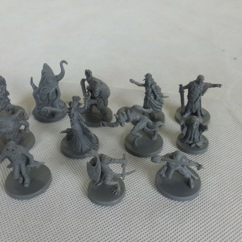 D&D Adventure Board Game Gray Villians ~ Ravenloft, Ashardalon, Drizzt - Picture 3 of 7